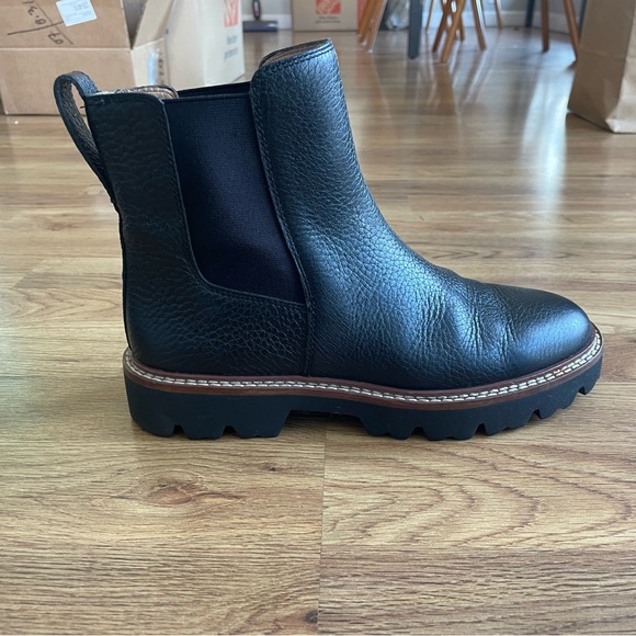 Madewell Citywalk Lugsole Chelsea Boot - Picture 4 of 7